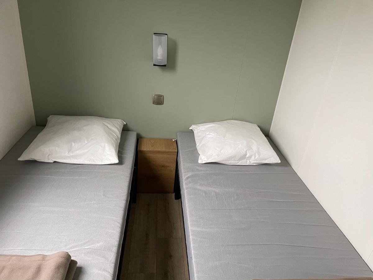 Mobilhome Tout Confort R10 Domaine De Lanniron Quimper Luaran gambar
